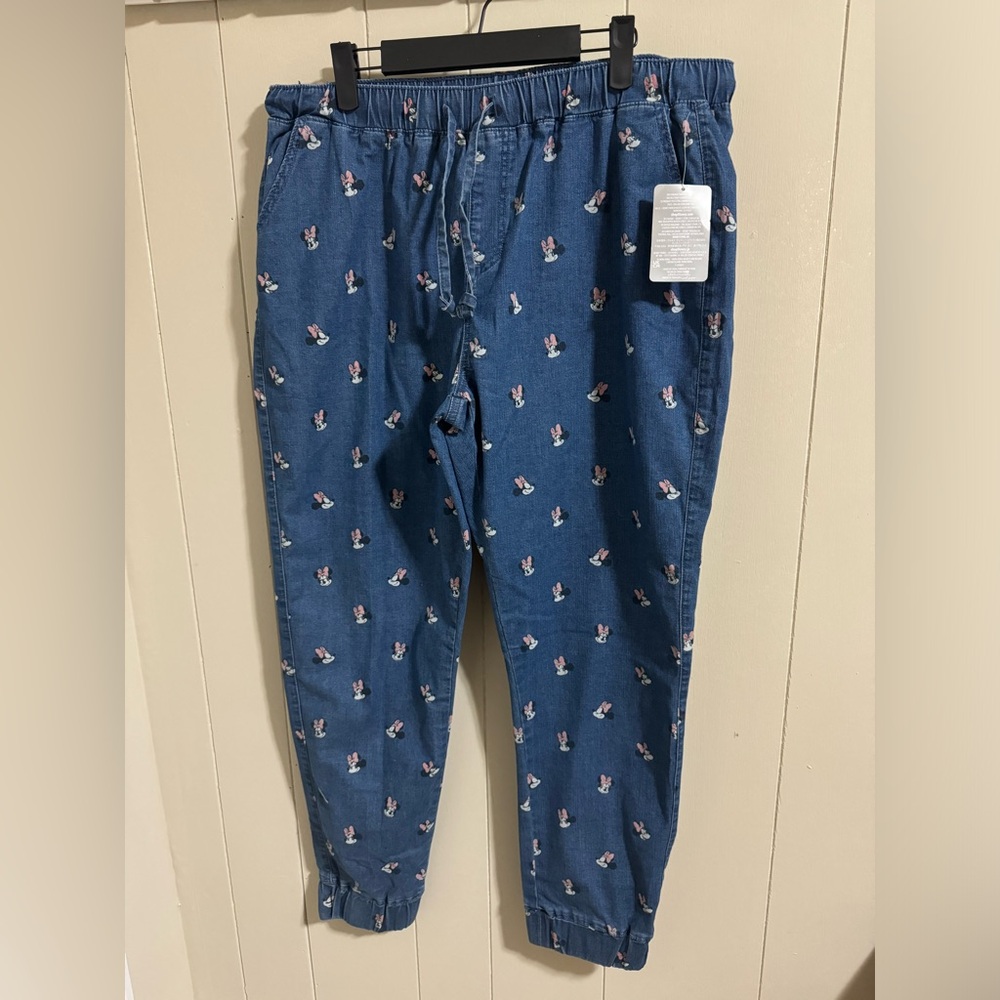 Tokyo Japan Disney Minnie Mouse jogger jeans size XL rare hard to find NWT
